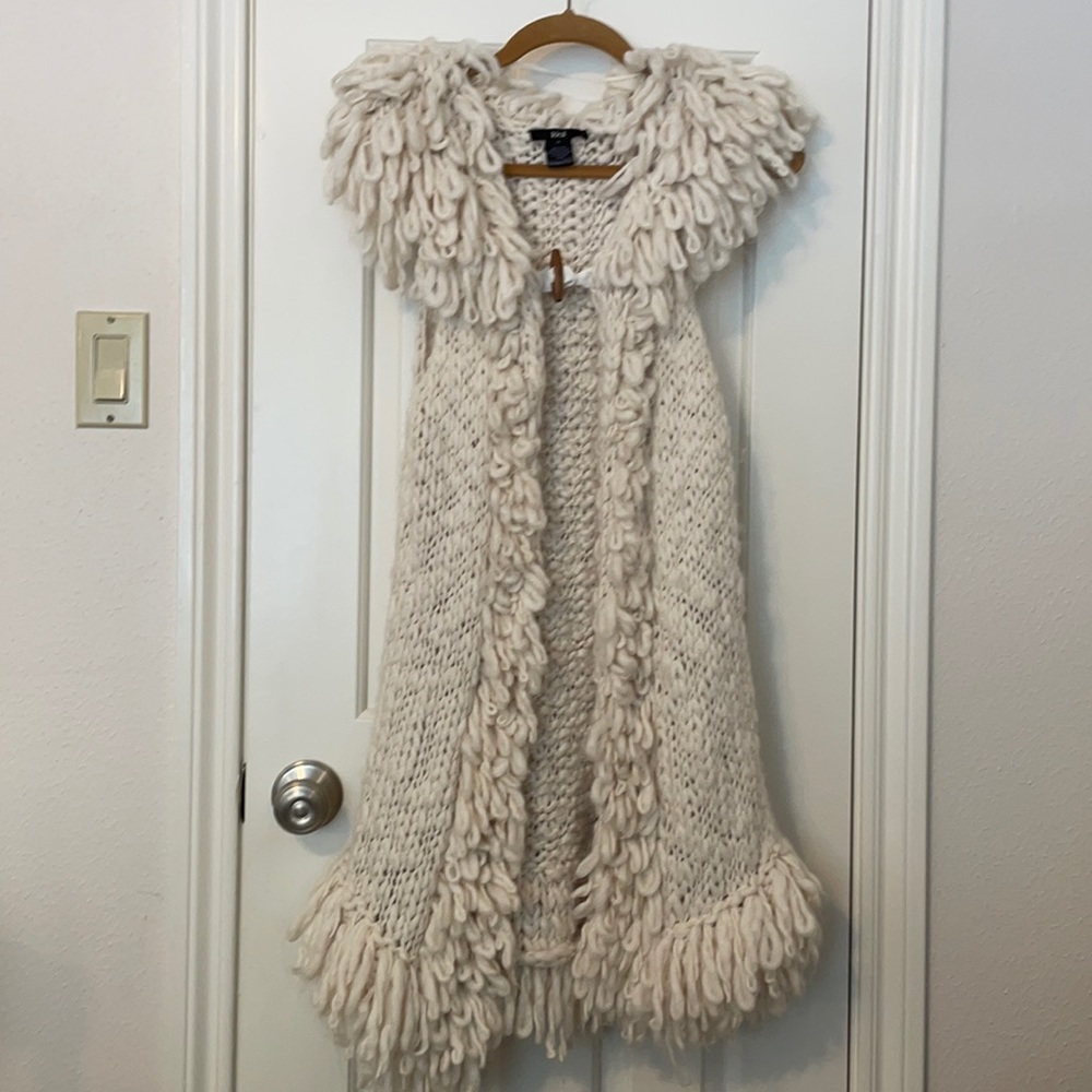 Kial cream knitted duster vest Size M